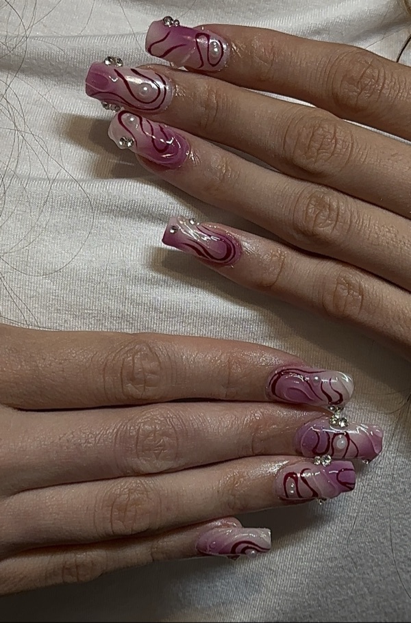 Réalisation de No More Boring Nailz